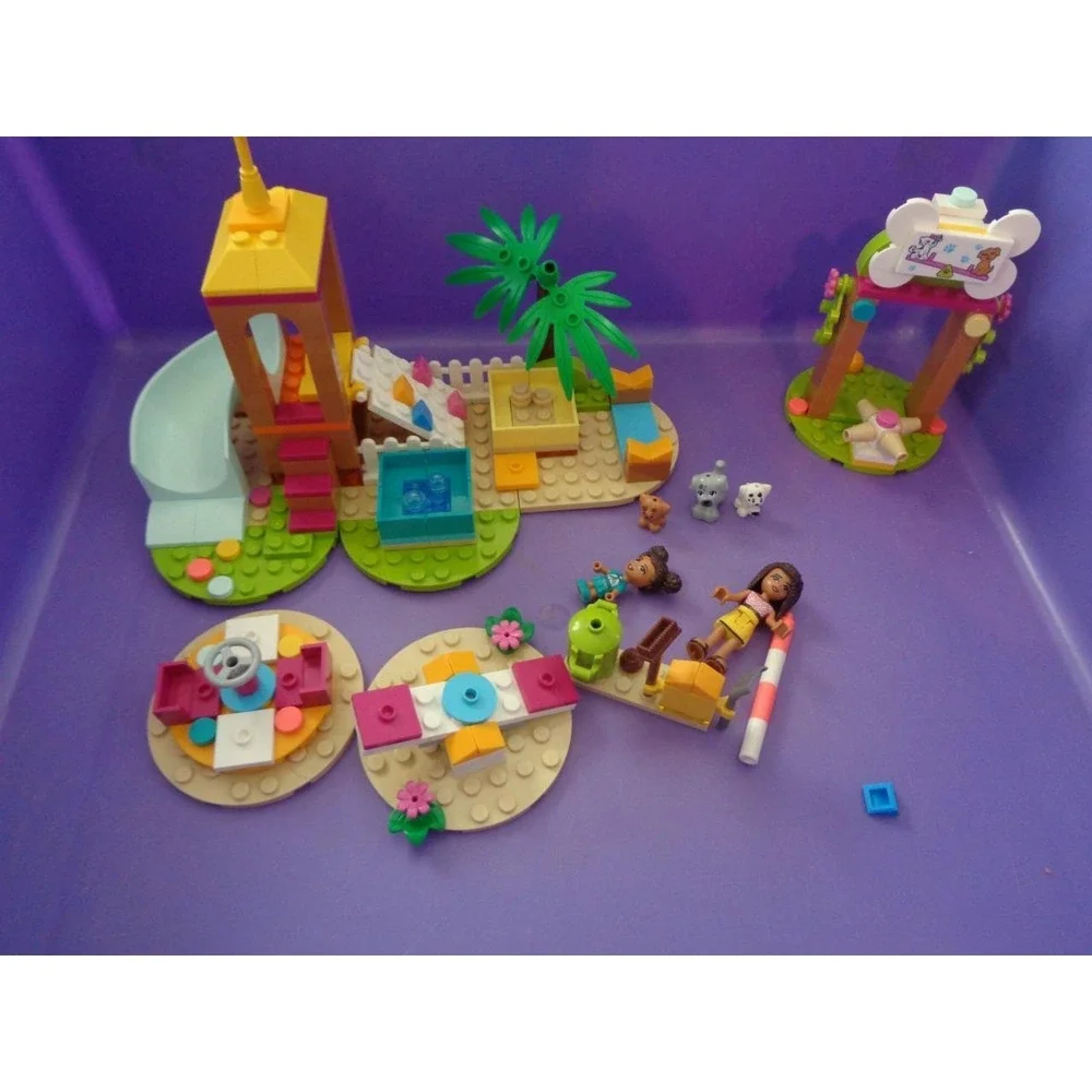 Lego Friends 41698 Pet Playground with Minifigures
